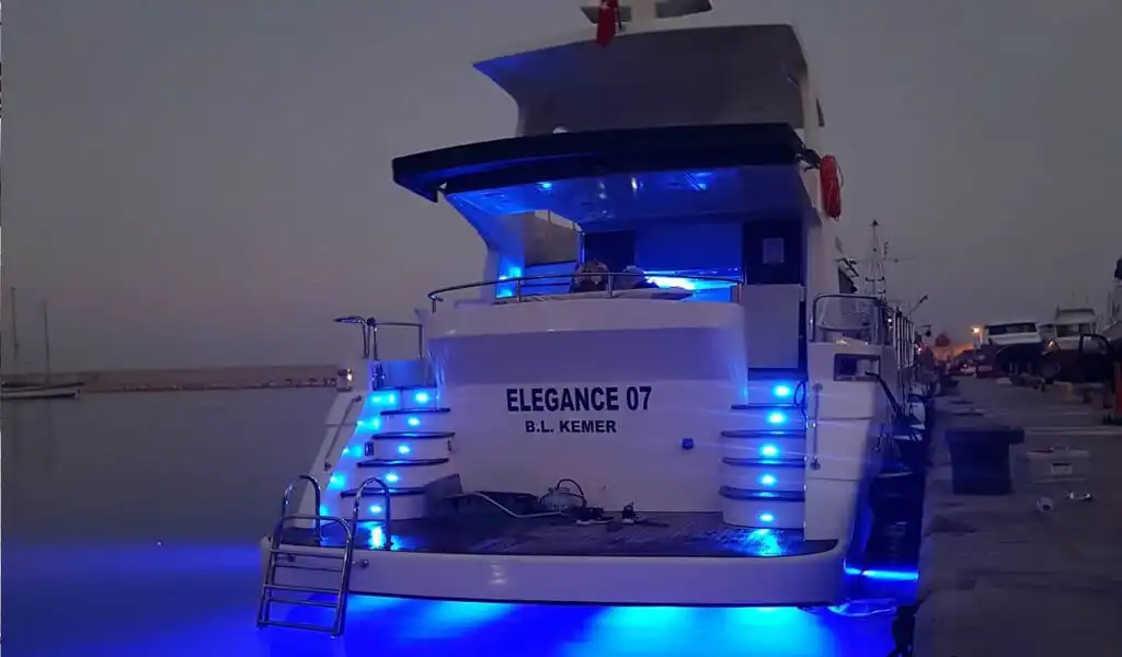 Antalya Yat Kiralama 18m Özel Yapım 54